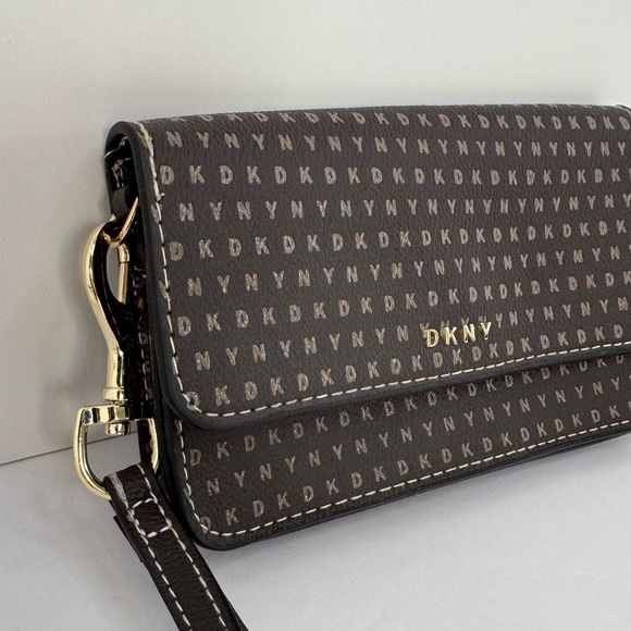 DKNY wallet in a gray brownish color - Picture 2 of 9